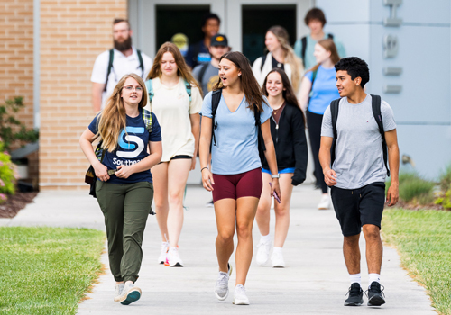 SCC students on the Beatrice Campus